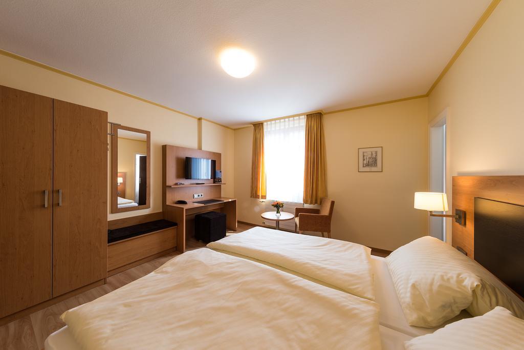 Hotel Hirschen Konstanz Eksteriør bilde