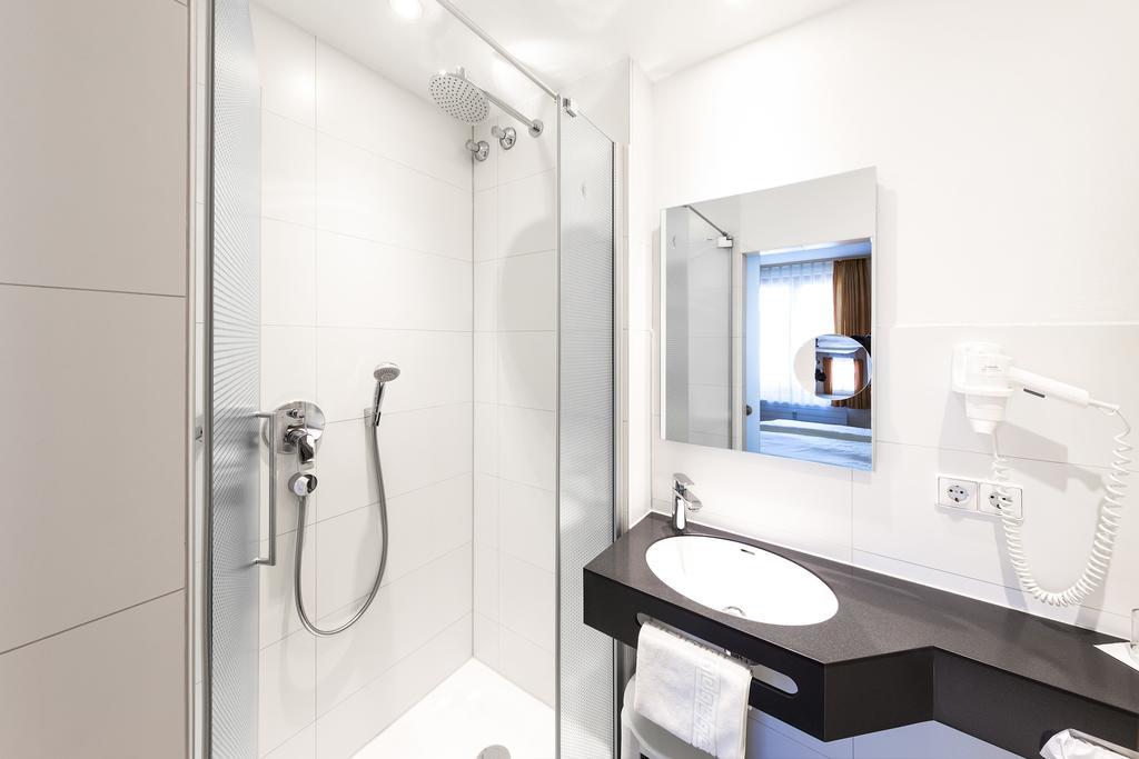 Hotel Hirschen Konstanz Eksteriør bilde